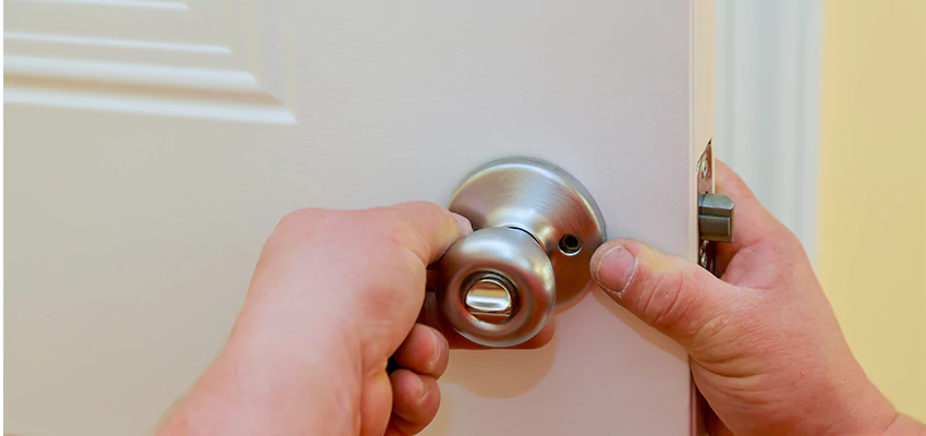 After-hours Locksmith For Lock And Key Installation in Menlo Park, CA